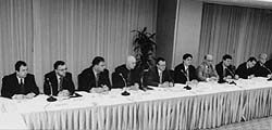 懇談会の模様