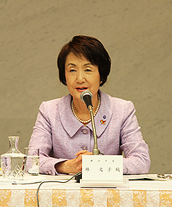 무료 바카라 게임