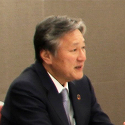 라이브 바카라