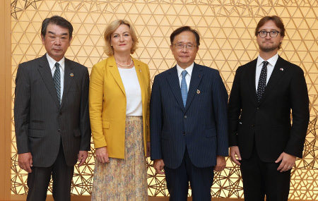 바카라사이트