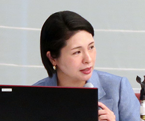 라이브 라이브 바카라